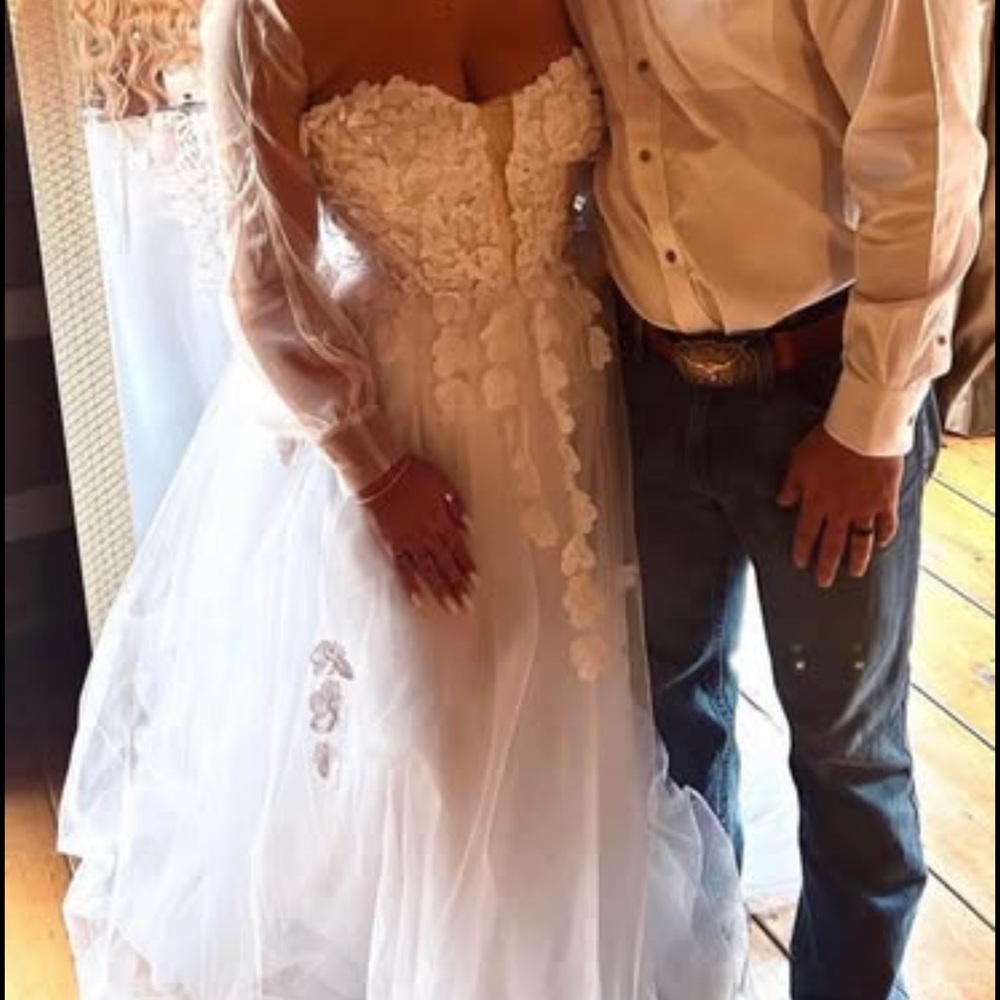 Wedding dress